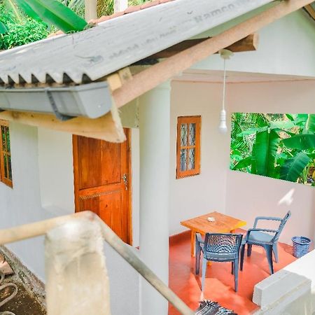 Pradeepa House Apartment Unawatuna Bagian luar foto