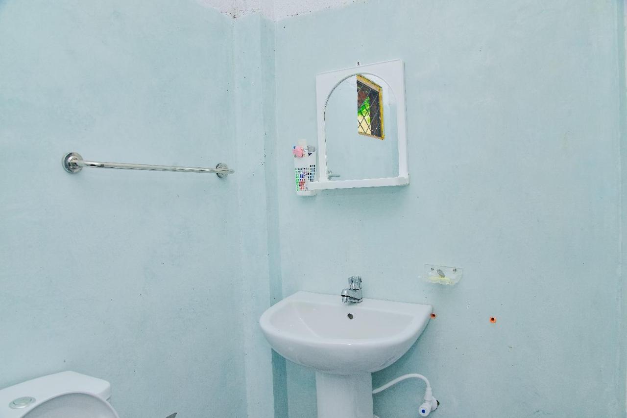 Pradeepa House Apartment Unawatuna Bagian luar foto